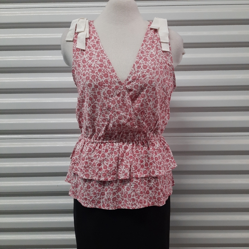 Bobeau Top Women's Extra Small XS Red White Floral Sleeveless Wrap Blouse